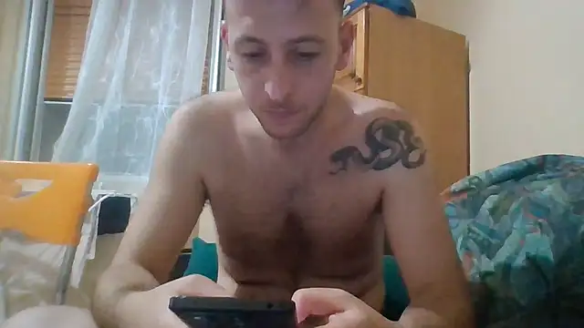 Snapshot of VincentZe99 chatting on July 2026 02:03:01 AM VincentZe99 online show from July 2026 02:03:01 AM