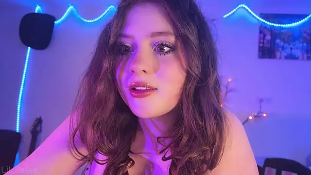 Snapshot of Lil_Belaa chatting on June 2026 01:19:01 AM Lil Belaa online show from June 2026 01:19:01 AM