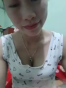 Snapshot of Logii_x chatting on June 2026 07:05:01 PM Logii x online show from June 2026 07:05:01 PM