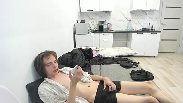 Snapshot of Nolan_Sagee chatting on July 2026 10:21:01 AM Nolan Sagee online show from July 2026 10:21:01 AM