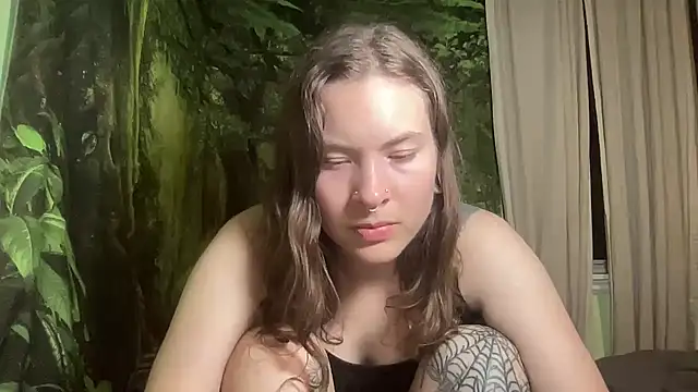 mo0ngoddess online show from October 2025 02:37:02 AM