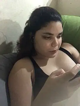 Cliaclara online show from July 2026 04:40:01 AM