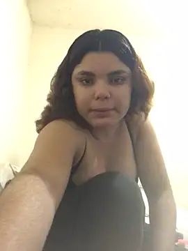 Cliaclara online show from July 2026 02:32:02 PM