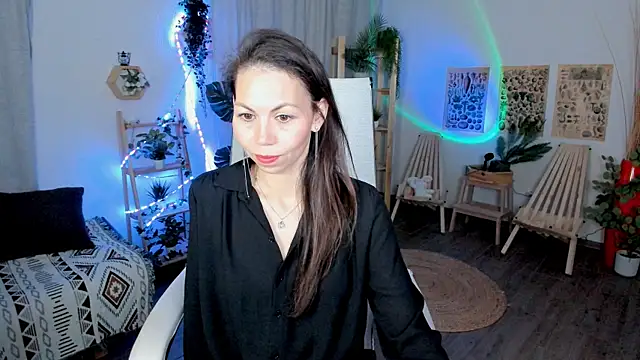 TrasyMorris online show from June 2026 04:29:02 AM