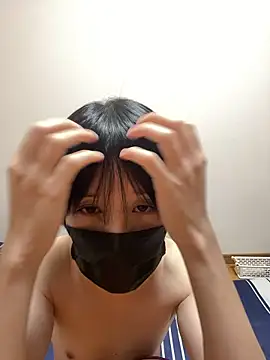 Snapshot of Kiki___1 chatting on February 2026 02:02:01 PM Kiki 1 online show from February 2026 02:02:01 PM