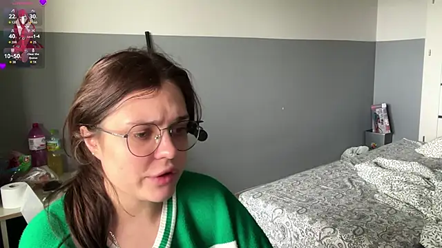 lolaluxe69 online show from May 2026 12:02:01 PM