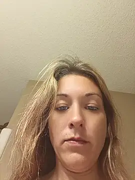 missbellastar online show from June 2026 02:24:01 AM