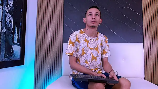 Isak Berekoa online show from June 2026 11:03:01 AM