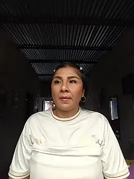 noemy-25 online show from May 2026 06:31:02 PM