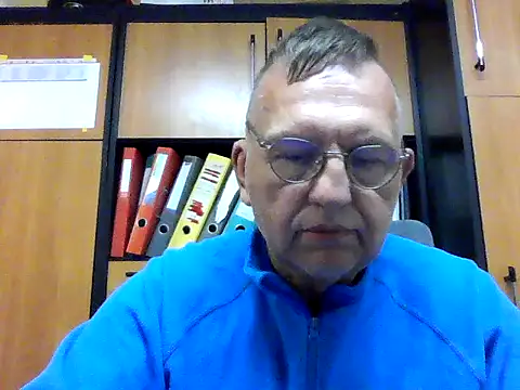 Snapshot of Robotnikm chatting on July 2026 02:40:02 AM Robotnikm online show from July 2026 02:40:02 AM