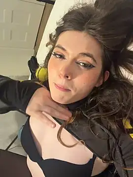 cutypiefull online show from July 2026 01:58:33 AM
