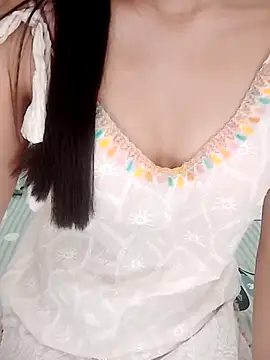 Snapshot of Ipho_girl chatting on June 2026 08:23:01 PM Ipho girl online show from June 2026 08:23:01 PM