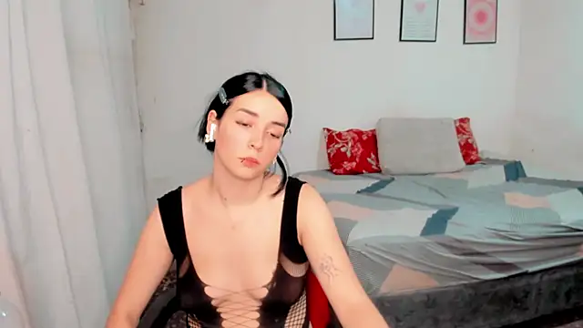 sakura hurano online show from June 2026 10:42:01 PM
