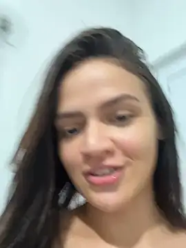 Snapshot of Sarah__hot chatting on May 2026 12:29:02 AM Sarah hot online show from May 2026 12:29:02 AM