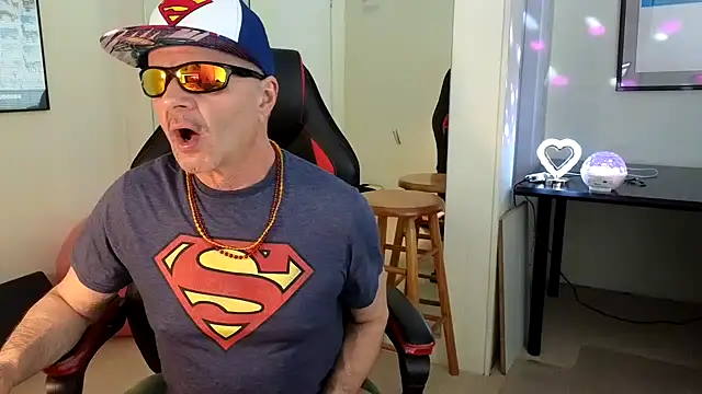 hotdadbod online show from December 2024 09:20:01 PM