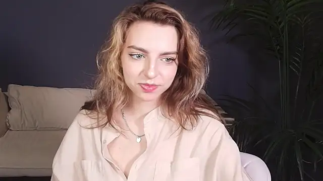 Snapshot of CherryCl0ud chatting on May 2026 02:19:02 AM CherryCl0ud online show from May 2026 02:19:02 AM