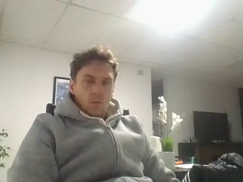 sebasevi online show from June 2026 10:39:02 AM