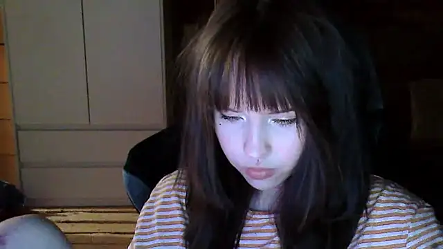 Snapshot of NoirEva chatting on May 2026 09:44:02 PM NoirEva online show from May 2026 09:44:02 PM