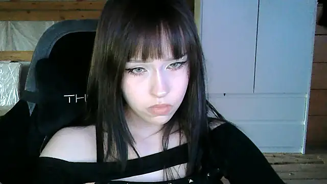 Snapshot of NoirEva chatting on May 2026 04:59:02 PM NoirEva online show from May 2026 04:59:02 PM