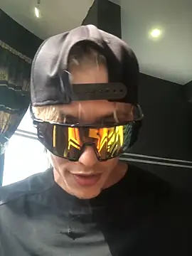 maxwell crazy1 online show from May 2026 03:08:02 PM