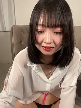 Snapshot of yu_nya chatting on May 2026 04:31:02 AM yu nya online show from May 2026 04:31:02 AM