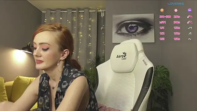 Snapshot of Megany chatting on March 2025 08:37:02 AM Megany online show from March 2025 08:37:02 AM