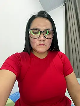 Snapshot of rousee69_ chatting on May 2026 02:40:02 AM rousee69 online show from May 2026 02:40:02 AM