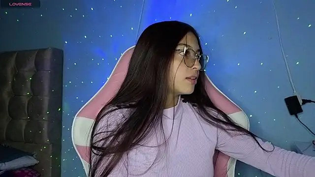 Snapshot of nina_hot59 chatting on May 2026 03:04:02 AM nina hot59 online show from May 2026 03:04:02 AM