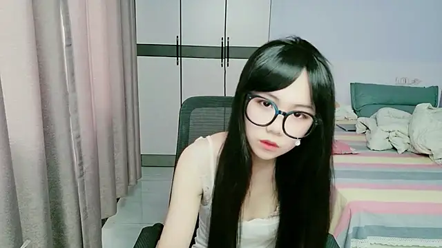 xiaoxiaoyu030 online show from June 2026 09:01:02 AM