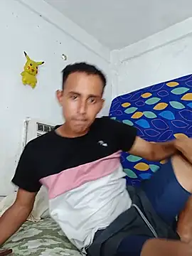 Alextorin18 online show from July 2026 07:29:01 PM