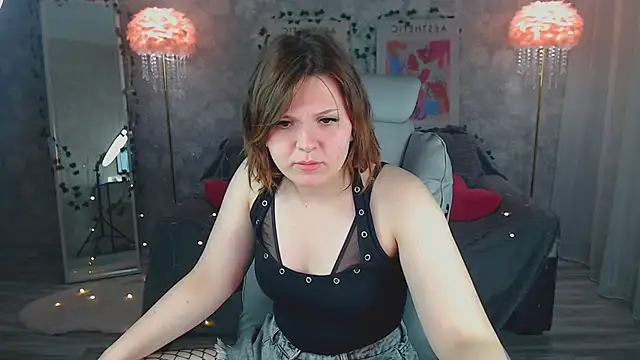 AgathaAgnia online show from May 2026 06:04:02 PM
