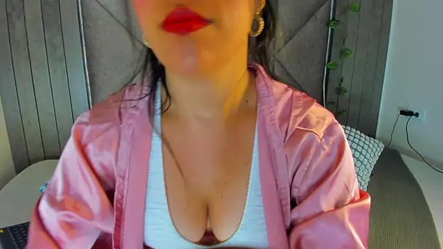 NinaSpicy   online show from May 2026 11:41:02 AM