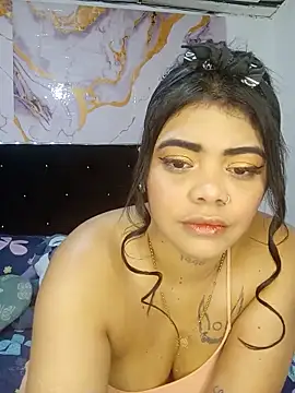 Snapshot of luxuryluna chatting on May 2026 11:10:02 PM luxuryluna online show from May 2026 11:10:02 PM