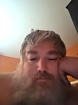 Snapshot of Daddybear26 chatting on May 2026 03:52:01 PM Daddybear26 online show from May 2026 03:52:01 PM