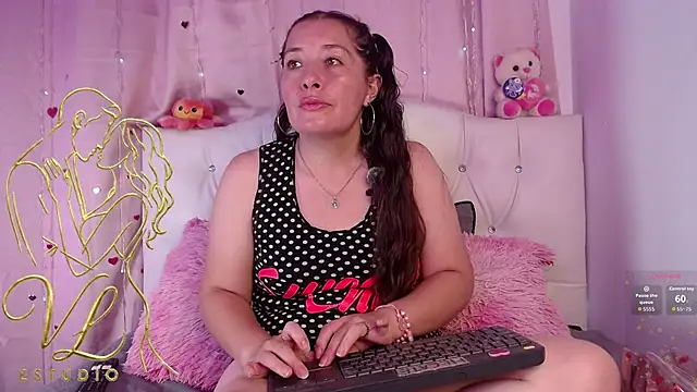 BLONDIE TATIS online show from July 2026 05:18:02 PM