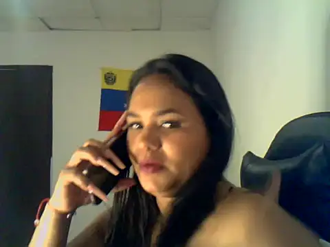 Snapshot of Kasandra355 chatting on June 2026 03:03:01 PM Kasandra355 online show from June 2026 03:03:01 PM