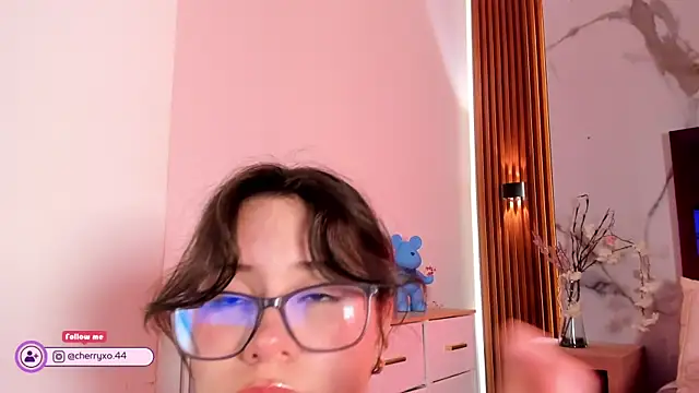Snapshot of Cherryblossom18_ chatting on July 2026 02:05:17 AM Cherryblossom18 online show from July 2026 02:05:17 AM