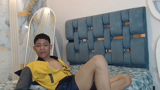 Snapshot of RONALDA_HOT26 chatting on June 2026 01:24:02 PM RONALDA HOT26 online show from June 2026 01:24:02 PM