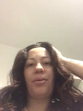 Mariposareina26 online show from May 2026 07:43:02 PM