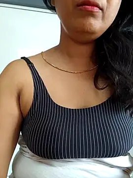 Snapshot of Radhika_rekha_kannada chatting on May 2026 10:35:01 AM Radhika rekha kannada online show from May 2026 10:35:01 AM