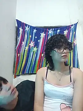 MakiAndMax online show from May 2026 05:16:02 AM