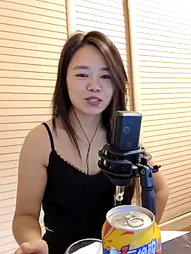 yueyue 99 online show from May 2026 03:17:02 PM