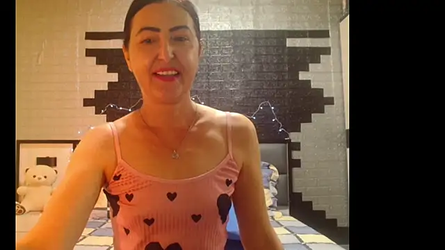 Snapshot of Ada_Vera chatting on May 2026 02:01:02 PM Ada Vera online show from May 2026 02:01:02 PM