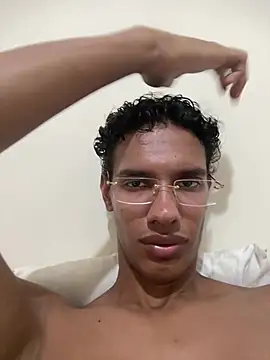 gabrielsalu online show from June 2026 06:43:01 PM