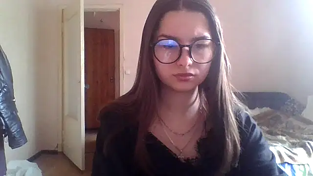 Snapshot of Bellochka201 chatting on June 2026 08:42:02 AM Bellochka201 online show from June 2026 08:42:02 AM
