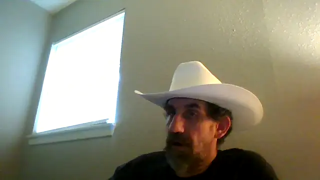 Snapshot of old_Domino chatting on May 2026 09:33:01 PM old Domino online show from May 2026 09:33:01 PM
