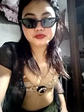 Snapshot of lie_louron chatting on May 2026 02:34:02 PM lie louron online show from May 2026 02:34:02 PM