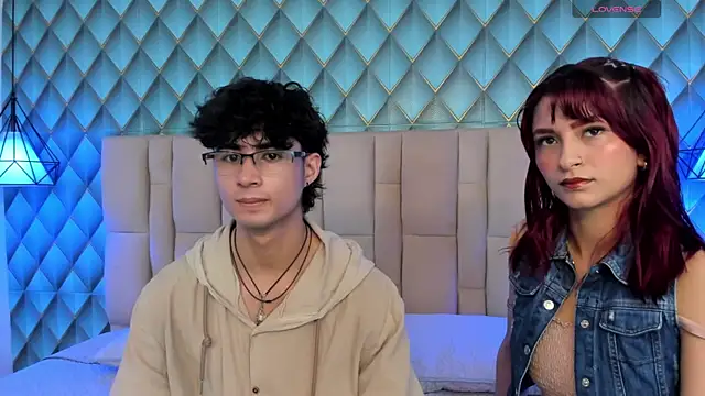 Snapshot of Sofia-Ethan chatting on May 2026 06:24:02 PM Sofia-Ethan online show from May 2026 06:24:02 PM