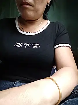Snapshot of Nelly_x chatting on June 2026 03:26:02 AM Nelly x online show from June 2026 03:26:02 AM