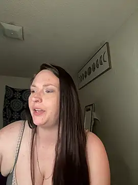 Snapshot of goddesshmh chatting on June 2026 07:18:02 AM goddesshmh online show from June 2026 07:18:02 AM